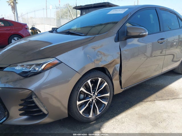 Toyota COROLLA SE 2018 5YFBURHE8JP787370 Image 17