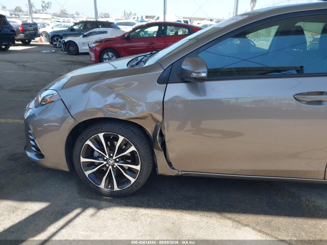 Toyota COROLLA SE 2018 5YFBURHE8JP787370 Image 6