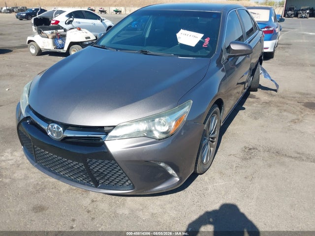 Toyota CAMRY SE 2015 4T1BF1FK4FU003700 Image 2