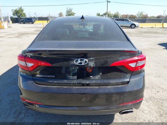 Hyundai SONATA SE 2017 5NPE24AF6HH560310 Image 16