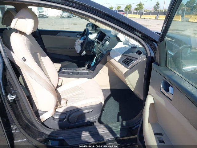 Hyundai SONATA SE 2017 5NPE24AF6HH560310 Image 5