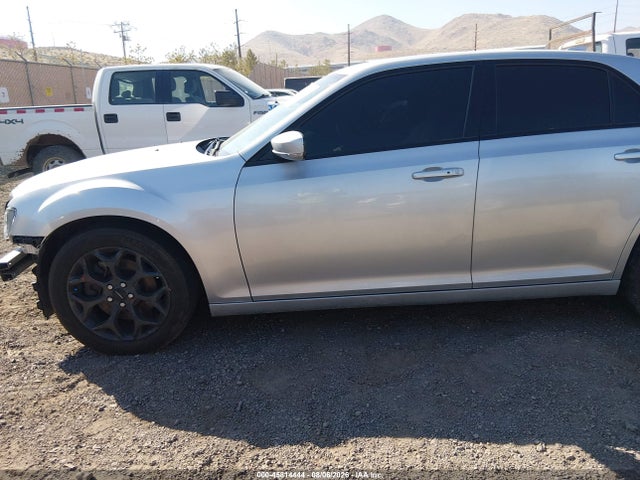 Продаж на аукціоні авто 2019 Chrysler 300 300s Awd, vin: 2C3CCAGGXKH733365, номер лоту: 45814444