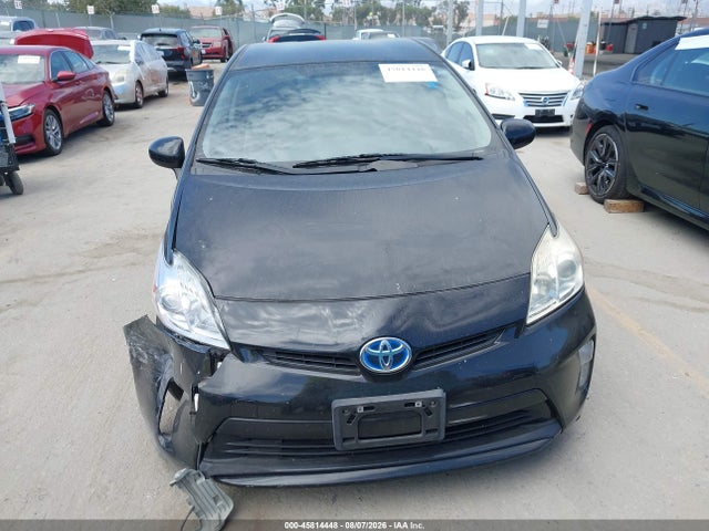 Toyota Prius Two 2014 JTDKN3DU9E1761104 Image 16
