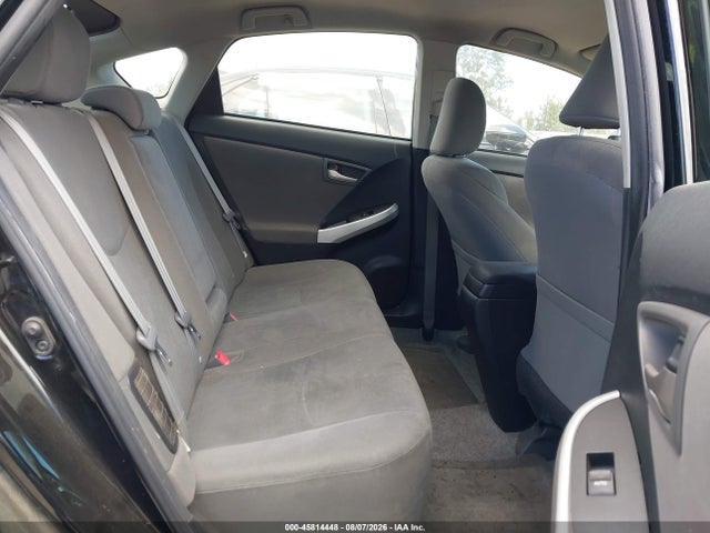 Toyota Prius Two 2014 JTDKN3DU9E1761104 Image 8