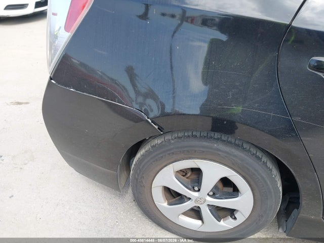 Toyota Prius Two 2014 JTDKN3DU9E1761104 Image 15