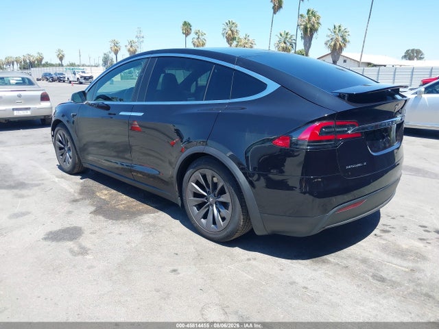Продажа на аукционе авто 2018 Tesla Model X 100d/75d/p100d, vin: 5YJXCDE20JF103669, номер лота: 45814455