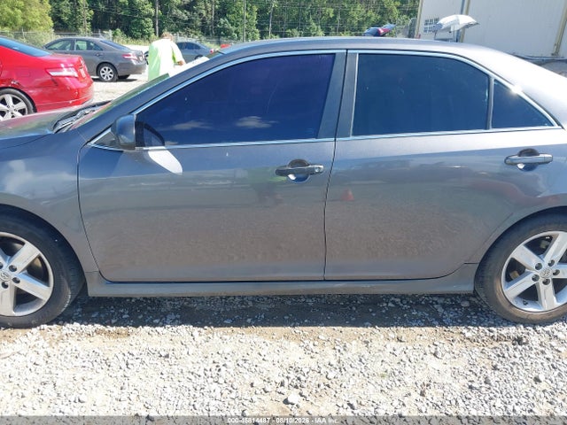 4T1BF1FK6EU746857 Toyota CAMRY SE