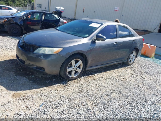 4T1BF1FK6EU746857 Toyota CAMRY SE