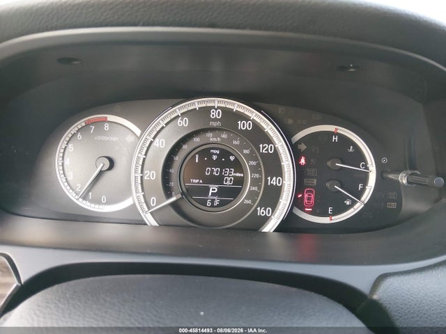 Продажа на аукционе авто 2017 Honda Accord Ex-l, vin: 1HGCR2F84HA164063, номер лота: 45814493