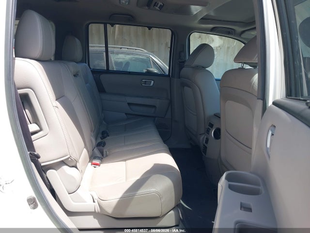 45814537 :رقم المزاد ، 5FNYF3H98DB008523 vin ، 2013 Honda Pilot Touring مزاد بيع