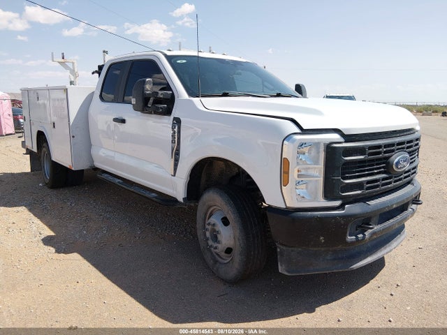 45814543 :رقم المزاد ، 1FD8X3HN6REE68018 vin ، 2024 Ford F-350 Chassis Xl مزاد بيع