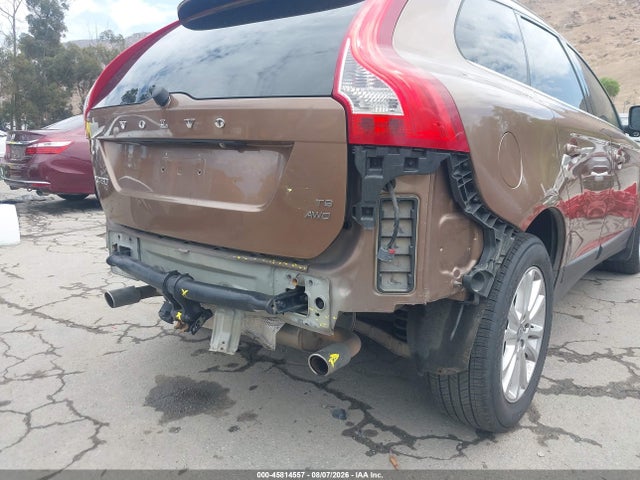 Aukcja sprzedaży 2010 Volvo Xc60 T6/t6 R-design, vin: YV4992DZ7A2035221, numer aukcji: 45814557