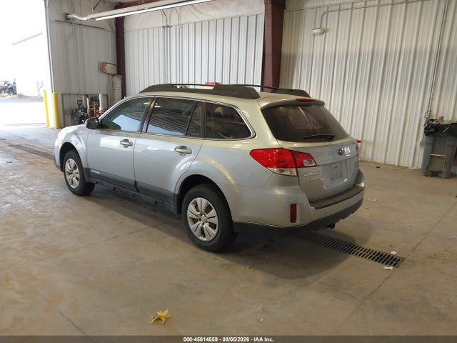 45814559 :رقم المزاد ، 4S4BRCAC4D3211839 vin ، 2013 Subaru Outback 2.5i مزاد بيع