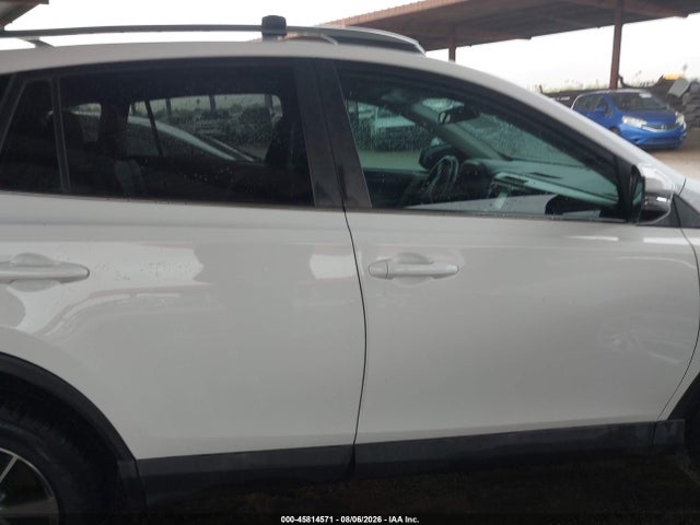 Toyota Rav4 Xle 2018 2T3WFREV5JW463444 Image 14