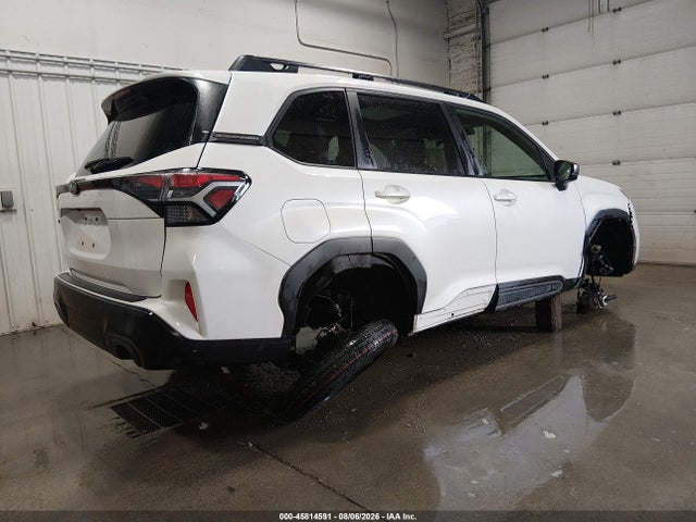JF2SLDNC8SH615315 Subaru Forester Limited