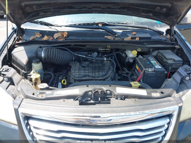 45814594 :رقم المزاد ، 2A4RR8DG7BR684065 vin ، 2011 Chrysler Town & Country Touring-l مزاد بيع