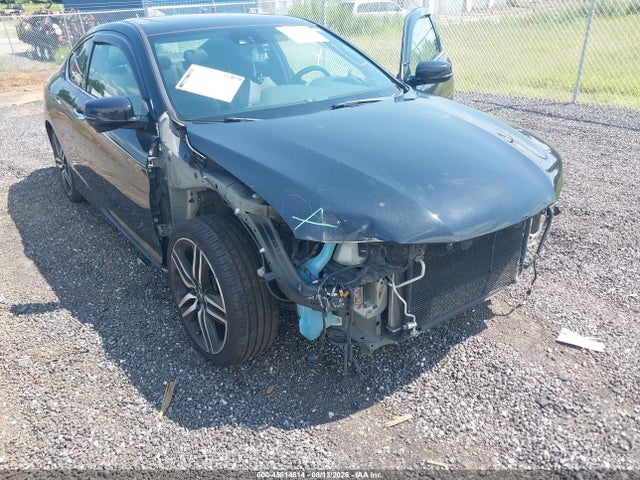 Продажа на аукционе авто 2016 Honda Accord Touring, vin: 1HGCT2B07GA001701, номер лота: 45814614