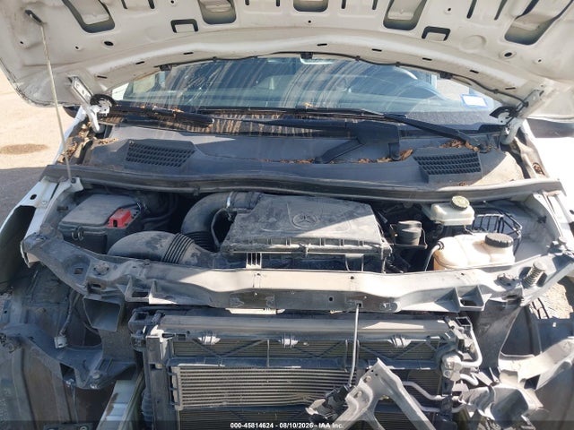 45814624 :رقم المزاد ، WD3PG2EA8J3355712 vin ، 2018 Mercedes-benz Metris مزاد بيع