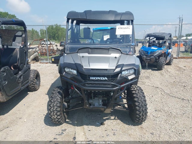 1HFVE02HXH4302948 Honda Sxs700 M4