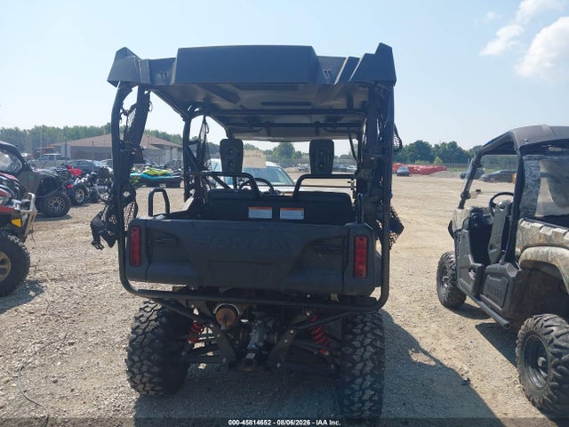 1HFVE02HXH4302948 Honda Sxs700 M4