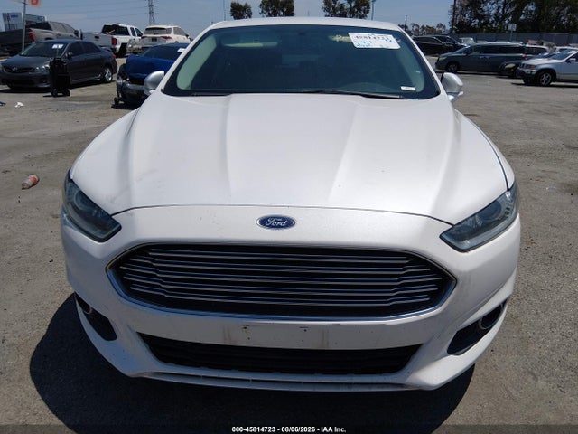3FA6P0H90GR194196 Ford FUSION SE