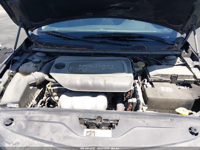 Chrysler 200 Limited 2015 1C3CCCAB0FN742260 Image 10