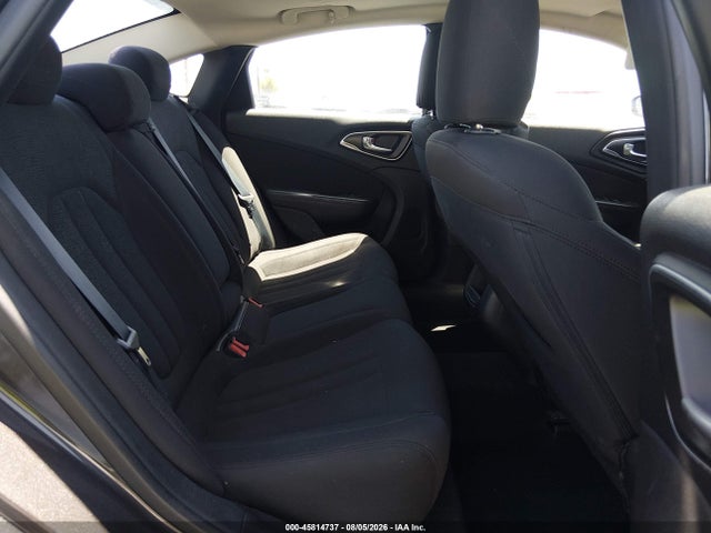 Chrysler 200 Limited 2015 1C3CCCAB0FN742260 Image 8