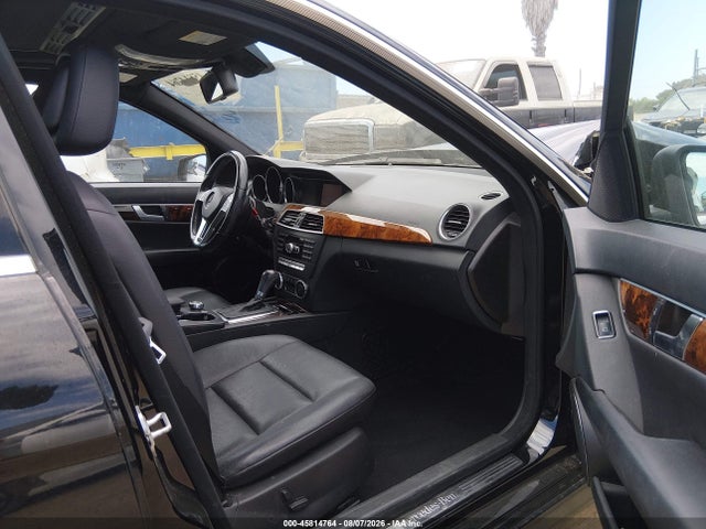 Продаж на аукціоні авто 2013 Mercedes-benz C 250 Sport, vin: WDDGF4HB5DR269841, номер лоту: 45814764