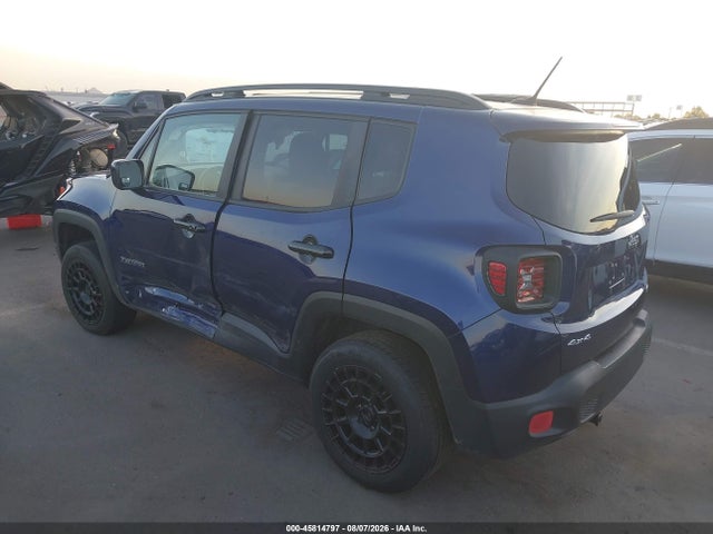 Jeep Renegade Latitude 2017 ZACCJBBB0HPG39683 Image 3