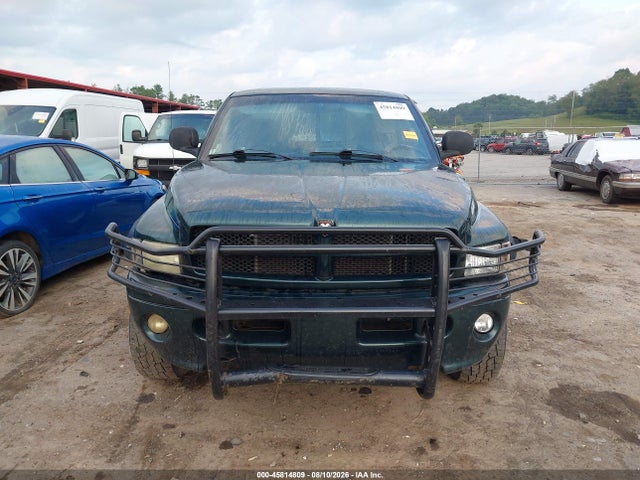 45814809 :رقم المزاد ، 3B7HF13Z8YG162094 vin ، 2000 Dodge Ram 1500 St مزاد بيع
