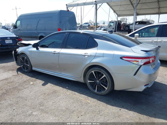 4T1BZ1HK5JU013696 Toyota Camry Xse V6