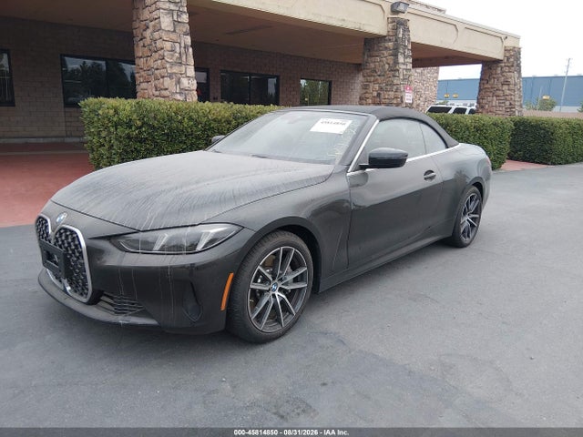 BMW 4 Series Convertible 2027 WBA53DB0XVCX77368 Image 2