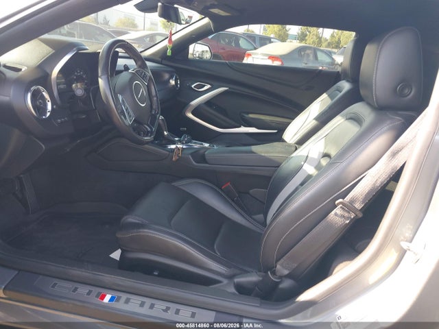 1G1FD1RS8M0132527 Chevrolet Camaro Rwd 3lt