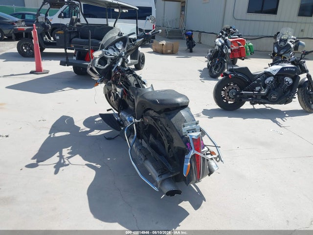 45814946 :رقم المزاد ، 5VPTW36N5C3011158 vin ، 2012 Victory Motorcycles Cross Country Tour مزاد بيع