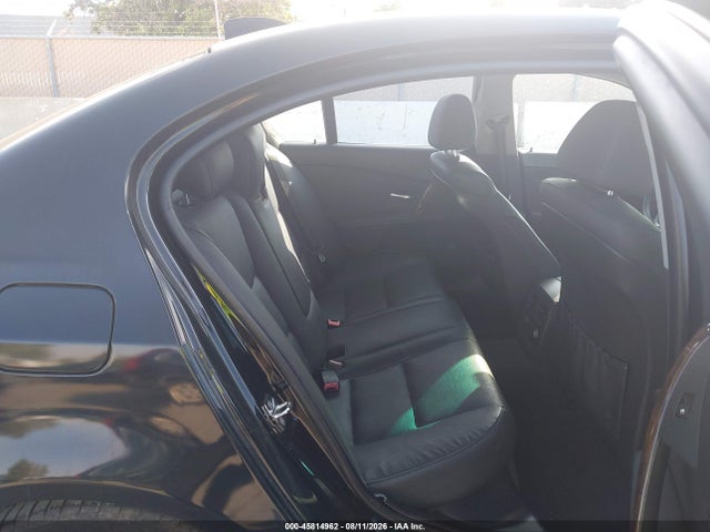 2005 Bmw 530i მანქანა იყიდება აუქციონზე, vin: WBANA73535CR60659, აუქციონის ნომერი: 45814962