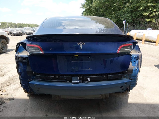 45814972 :رقم المزاد ، 5YJ3E1EA5JF043483 vin ، 2018 Tesla Model 3 Long Range/mid Range مزاد بيع