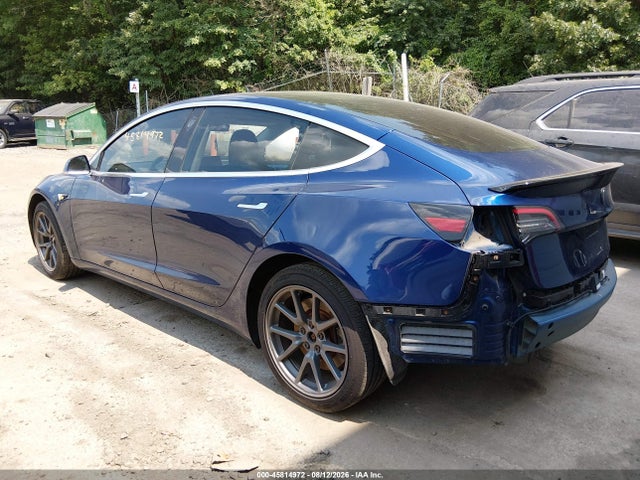 45814972 :رقم المزاد ، 5YJ3E1EA5JF043483 vin ، 2018 Tesla Model 3 Long Range/mid Range مزاد بيع