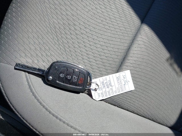 Продаж на аукціоні авто 2017 Hyundai Santa Fe Sport 2.4l, vin: 5XYZUDLB5HG416874, номер лоту: 45814977
