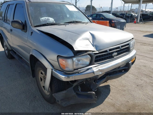 1999 Nissan Pathfinder Le/se/xe მანქანა იყიდება აუქციონზე, vin: JN8AR05S7XW294464, აუქციონის ნომერი: 45815026