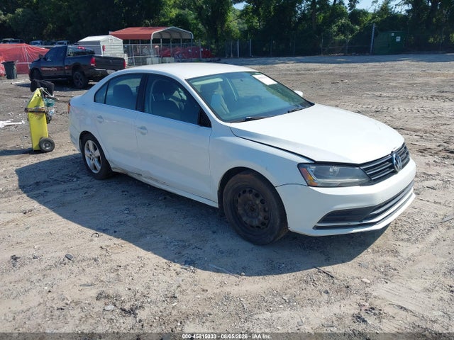 2017 3VW2B7AJ7HM234919 main image