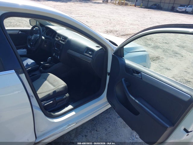 3VW2B7AJ7HM234919 Volkswagen Jetta 1.4t S