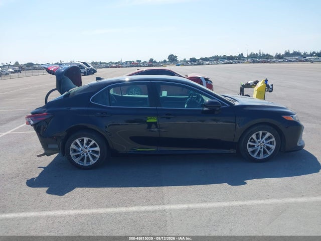 Toyota CAMRY LE 2022 4T1C11AK0NU634467 Image 14