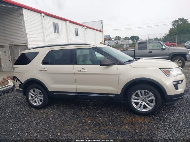 1FM5K8D89JGB15313 Ford EXPLORER XLT