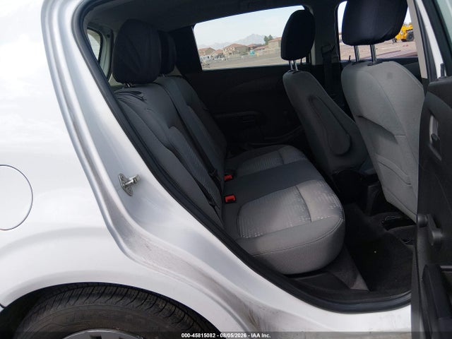 1G1JG6SB4L4115269 Chevrolet Sonic Fwd 1fl 5-door