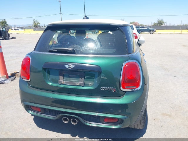 2015 Mini Hardtop Cooper S მანქანა იყიდება აუქციონზე, vin: WMWXP7C58F2A42116, აუქციონის ნომერი: 45815128