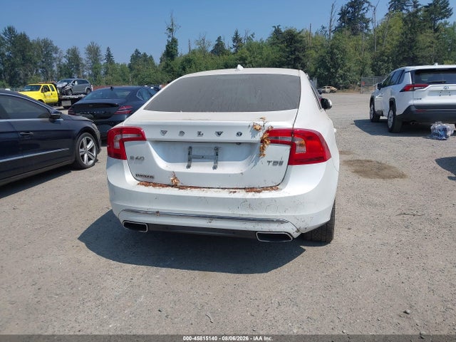 45815140 :رقم المزاد ، LYV402HK2JB160081 vin ، 2018 Volvo S60 Inscription T5 مزاد بيع