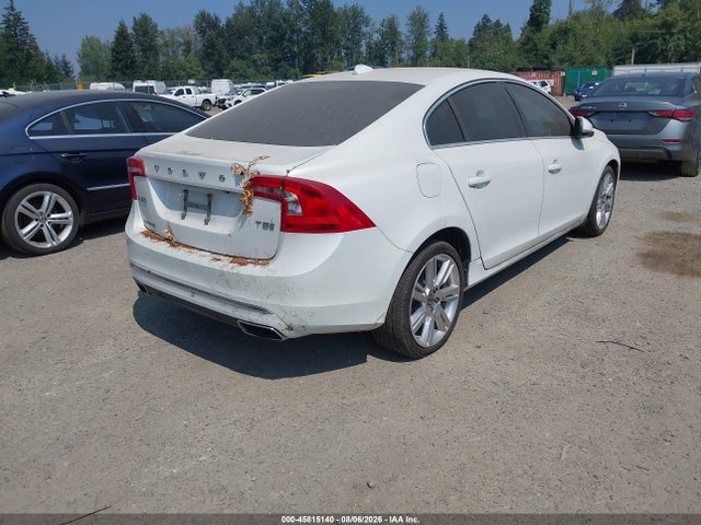 45815140 :رقم المزاد ، LYV402HK2JB160081 vin ، 2018 Volvo S60 Inscription T5 مزاد بيع