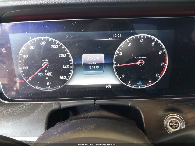 WDDZF4KB3JA335668 Mercedes-Benz E 300 4matic