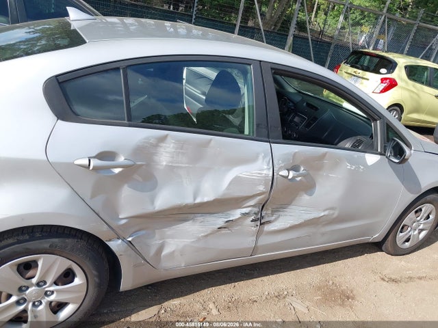 Продажа на аукционе авто 2018 Kia Forte Lx, vin: 3KPFK4A75JE258157, номер лота: 45815149