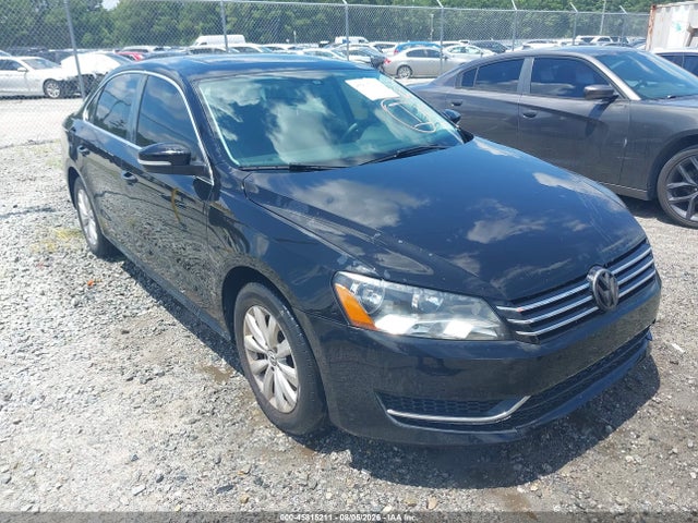 2013 Volkswagen Passat 2.5l Se მანქანა იყიდება აუქციონზე, vin: 1VWBH7A38DC079857, აუქციონის ნომერი: 45815211